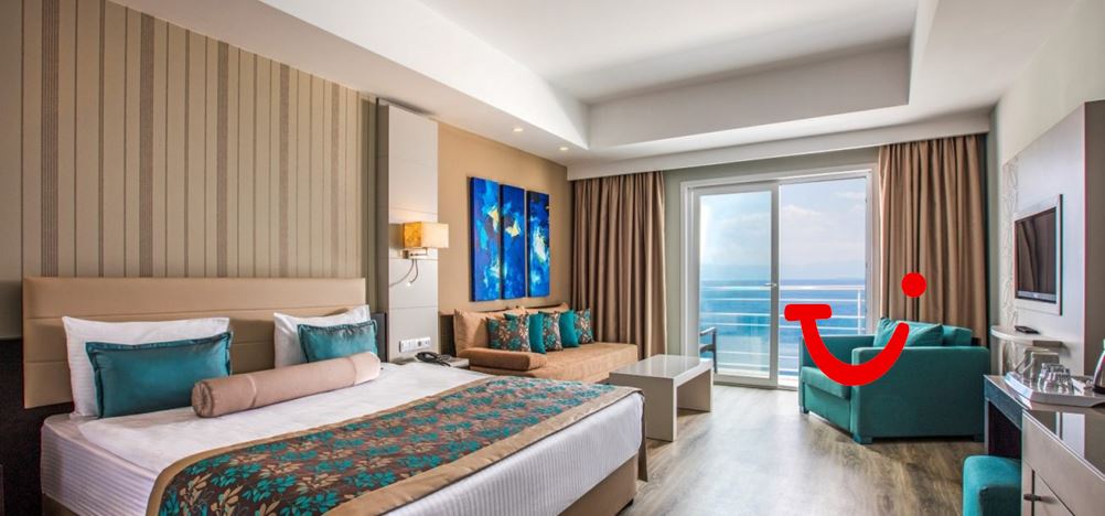 Aria Claros Beach & Spa Resort