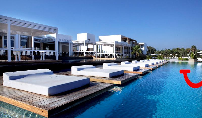 Pelagos Suites & Spa