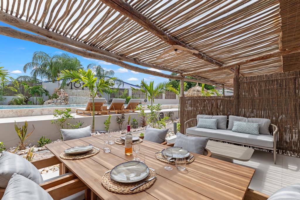 noa-curacao