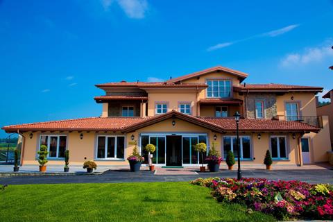 Villa Carolina Resort