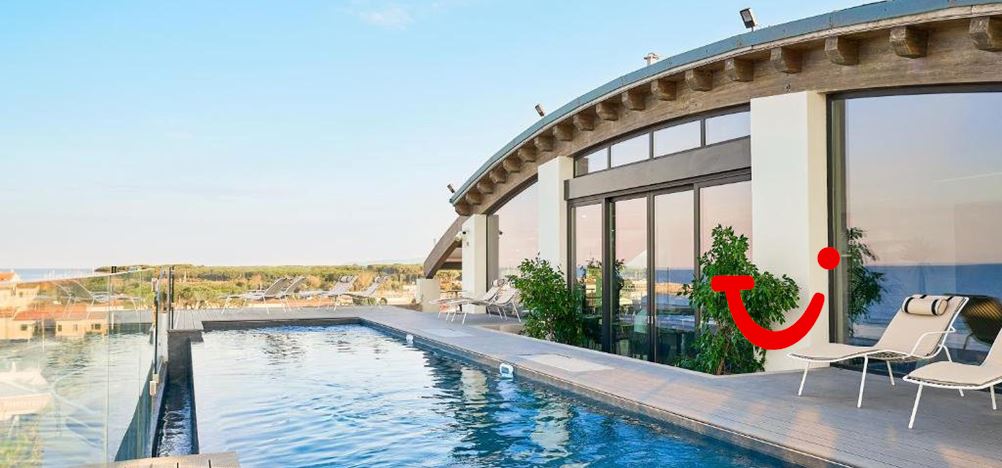 Palace Lido Hotel & Suites