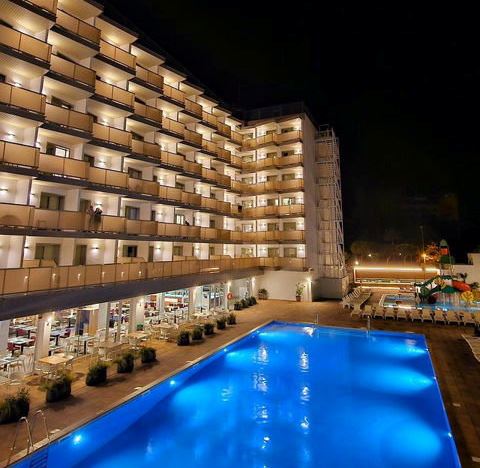 htop Amaika Adults Only