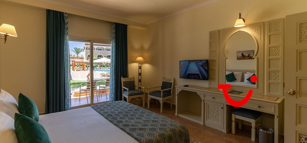 SENTIDO Mamlouk Palace