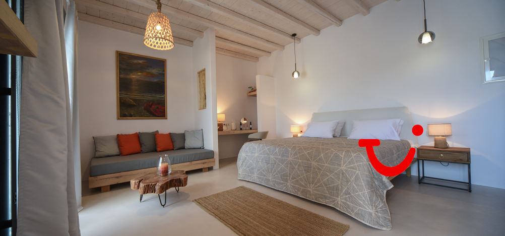 Myconian Crown Suites