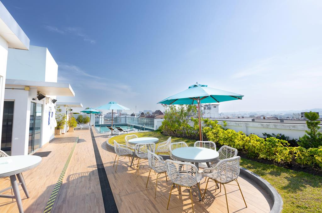 holiday-inn-express-pattaya-central