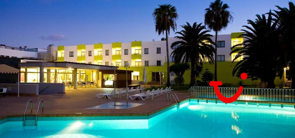 LIVVO Corralejo Beach