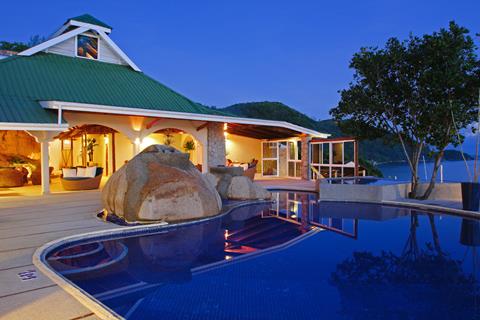 Coco de Mer Black Parrot Suites