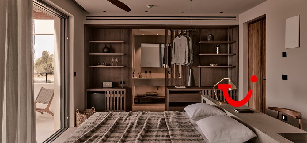 Theros All Suite