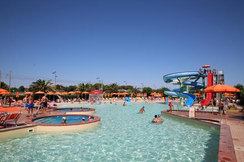 Autovakantie 4* Marche - Italië € 123,- ➤ met de hele familie