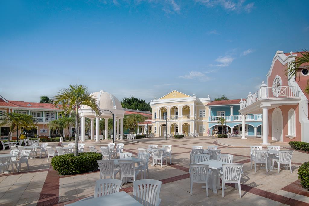Bahia Principe Escape Bouganville