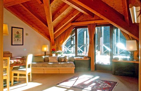 Aanbieding wintersport Dolomieten ⛷️ Residence Ambiez