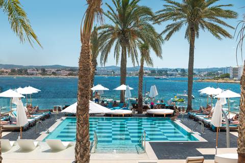 Goedkope zonvakantie Ibiza - Amare Beach Hotel Ibiza