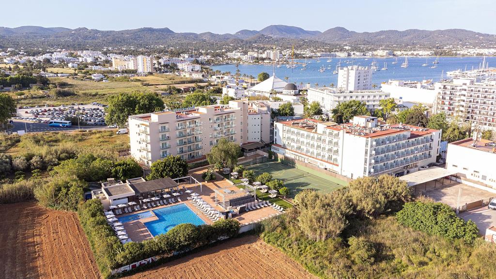 Hotel Invisa Es Pla