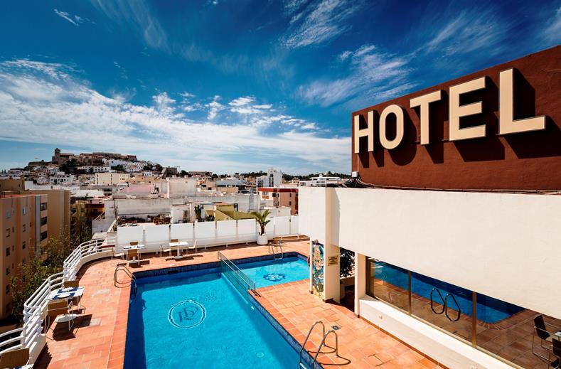 Royal Plaza in Ibiza-stad