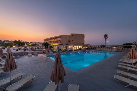 SUNEOCLUB Niriides Beach