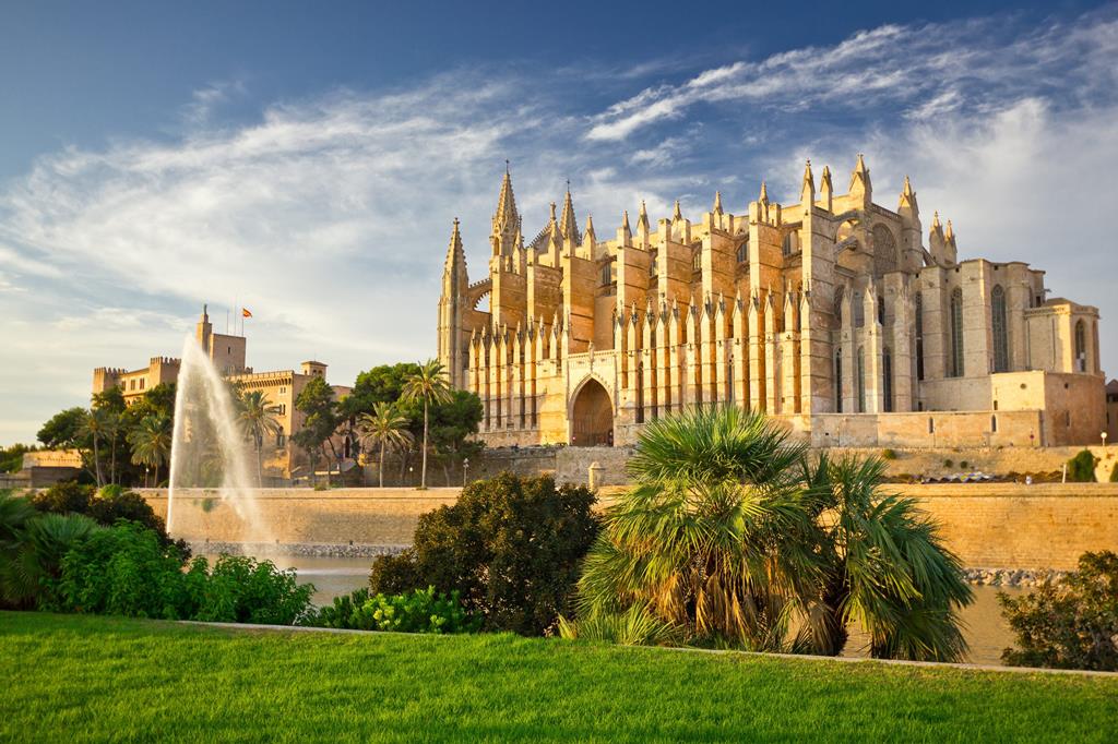 13-dg-cruise-west-europa-celebrity-eclipse