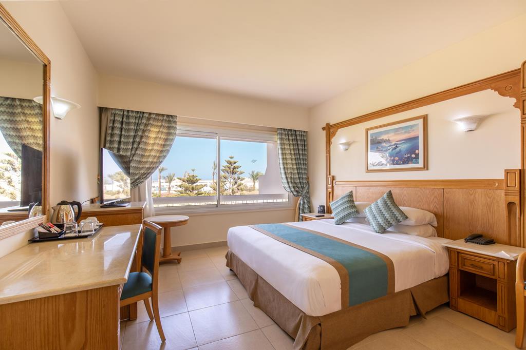 hilton-hurghada-long-beach-resort