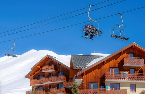 Goedkope skivakantie Franse Alpen ⛷️ Les Chalets Goélia