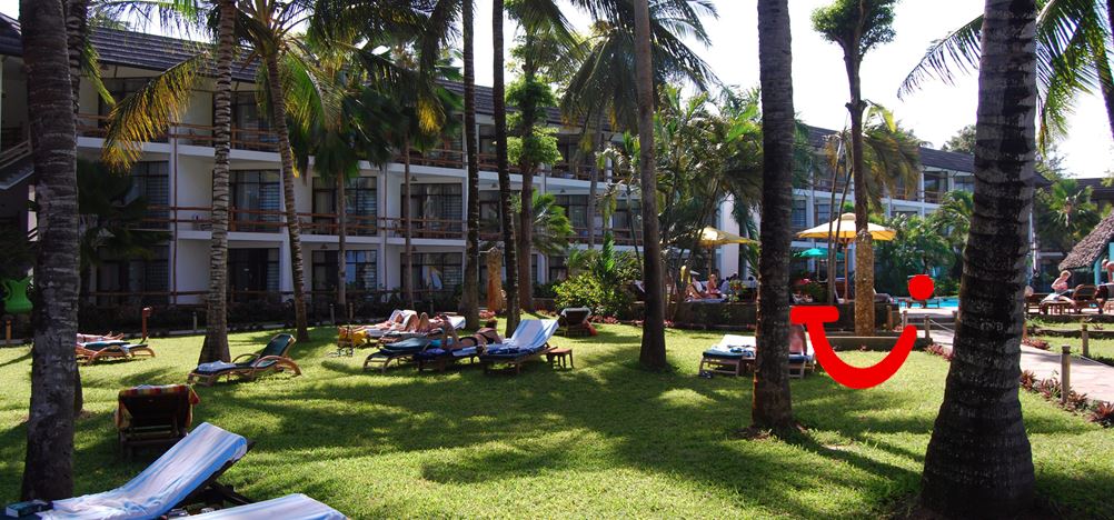 Travellers Beach Club