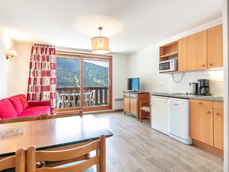 Boekingskorting zonvakantie Alpe d'Huez Grand Domaine ☀ 8 Dagen logies Le Dome des Rousses
