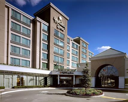 Holiday Inn International Airport