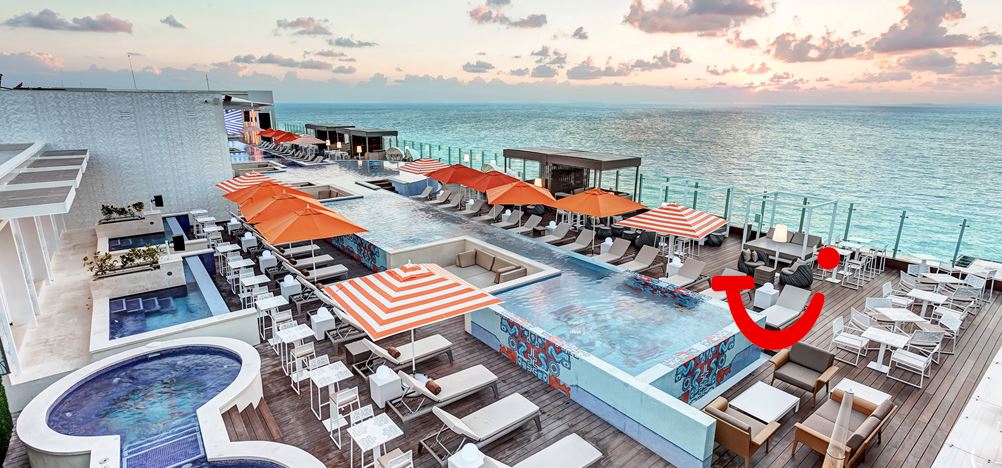Royalton CHIC Suites Cancun Resort & Spa