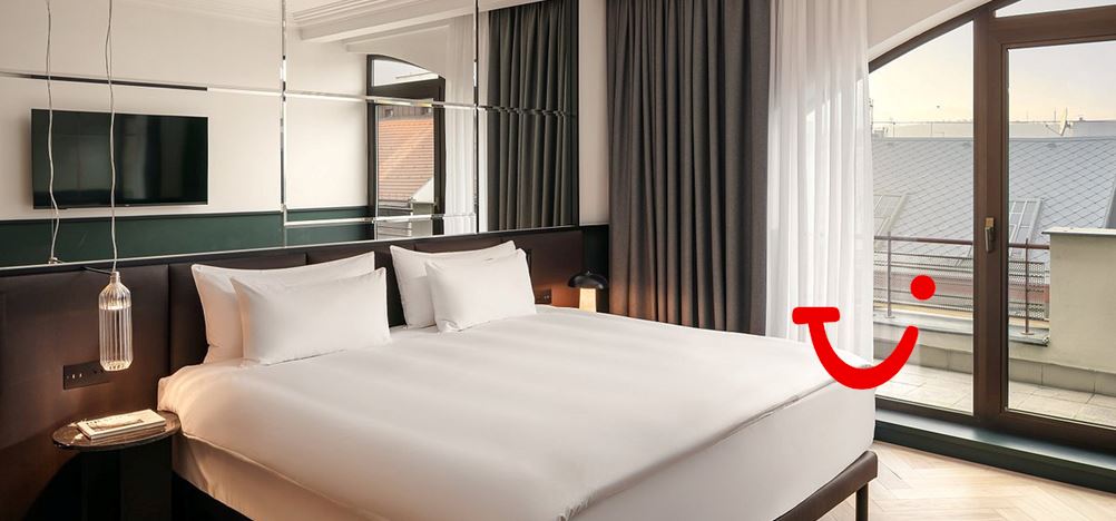 Almanac X Alcron Prague