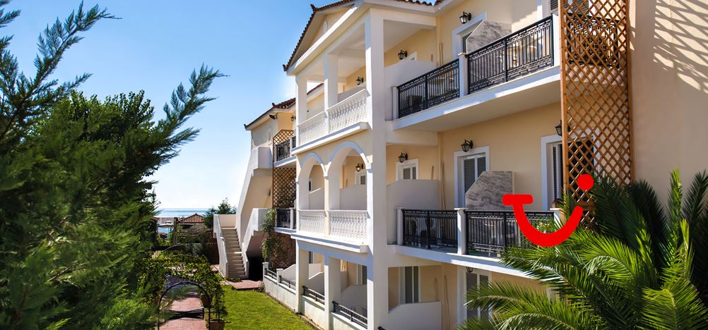 California Beach Hotel - Adults Only