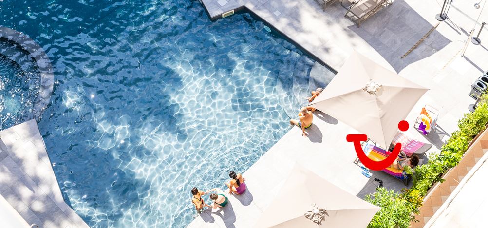 Executive Evolution Hotel