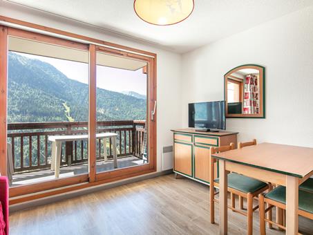 Boekingskorting zonvakantie Alpe d'Huez Grand Domaine ☀ 8 Dagen logies Le Dome des Rousses