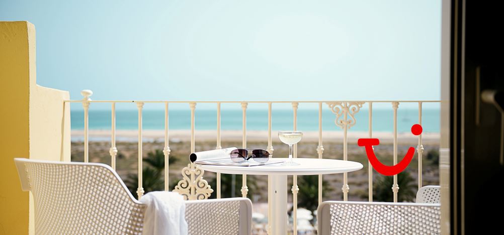 R2 Buganvilla Hotel & Spa