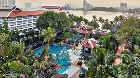 anantara-riverside-bangkok-resort