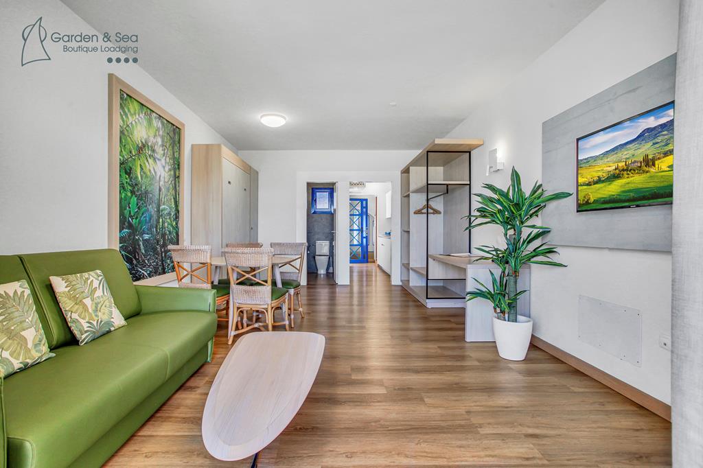 garden-and-sea-boutique-lodging-by-livvo