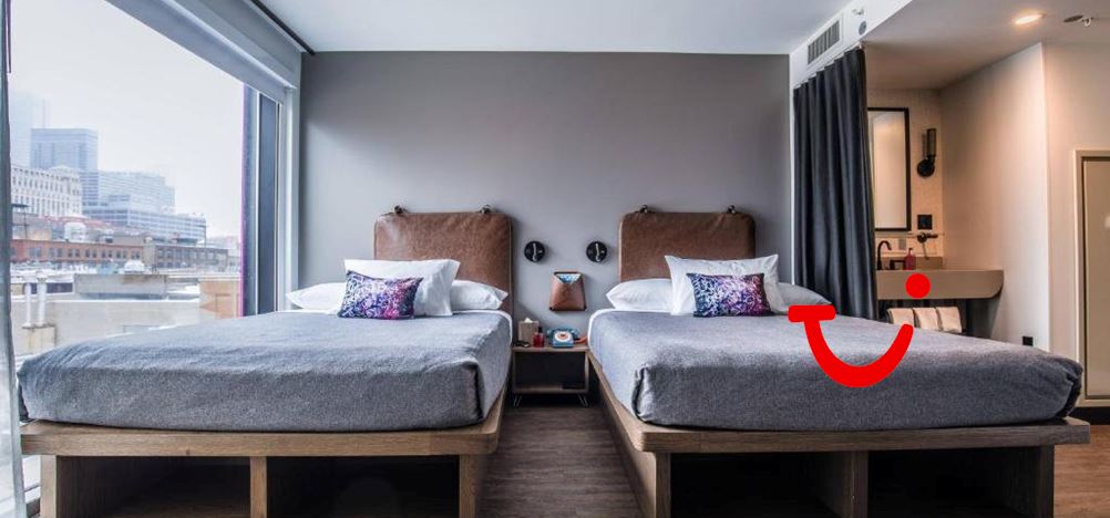 Moxy Chicago Downtown