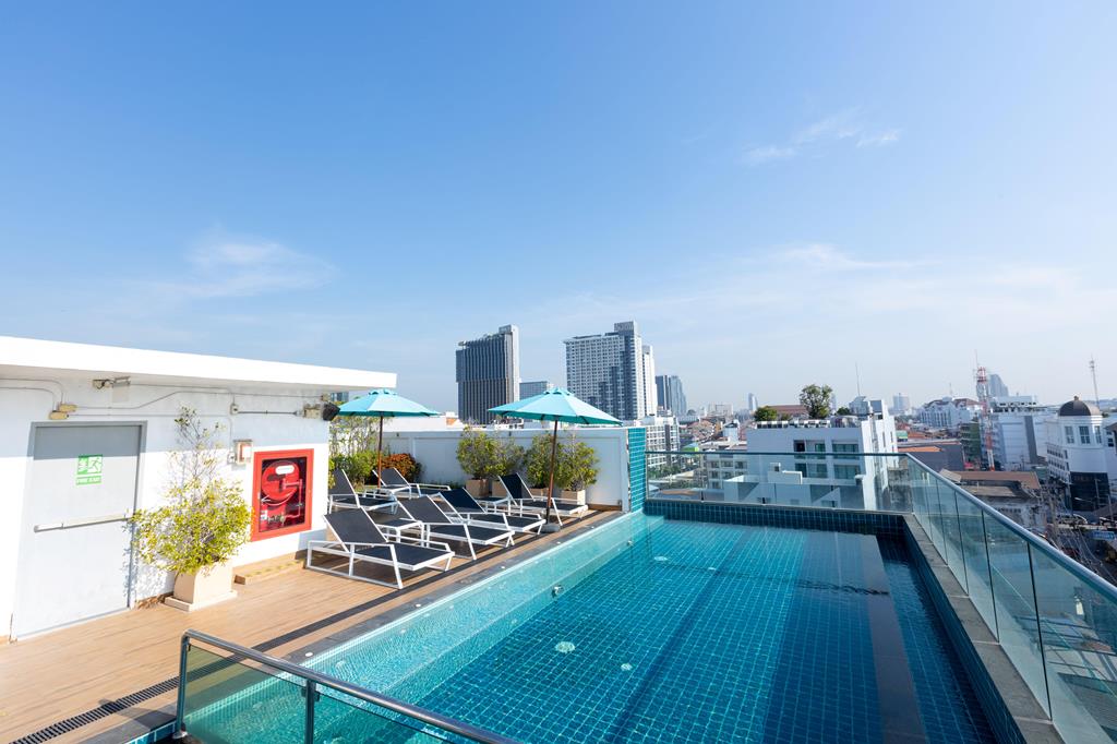 holiday-inn-express-pattaya-central