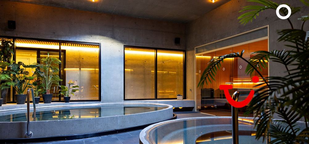 GRANDI BY CENTER HOTELS