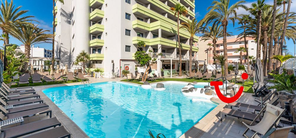 LIVVO Anamar Suites