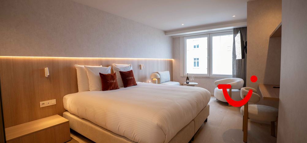 The CORNR Seaview hotel
