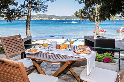 Aanbieding vakantie Noord Dalmatië 🏝️ Park Soline 8 Dagen  €216,-