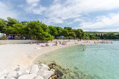 Heerlijke vakantie Midden Dalmatië 🏝️ Rozac 8 Dagen  €182,-