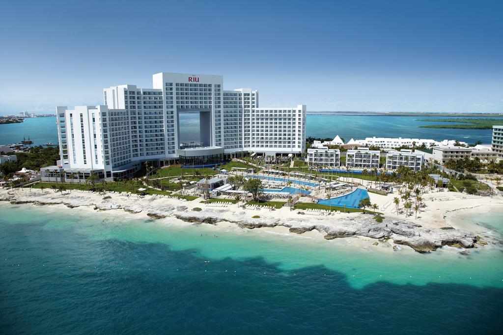 Online bestellen: Hotel RIU Palace Peninsula