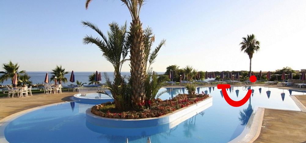 Corallia Beach Hotel Apartments
