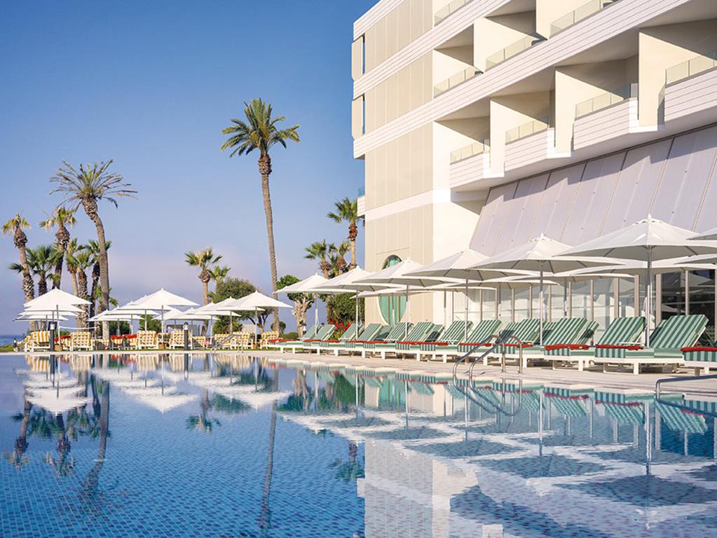 Imperial Island Resort