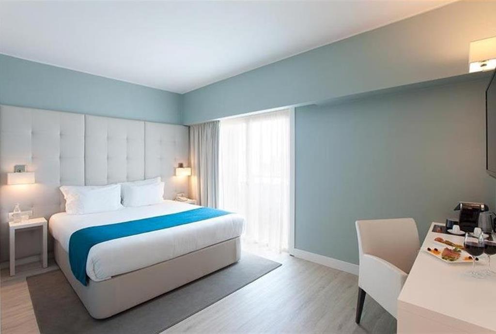 LUTECIA Smart Design Hotel SuperHalfs foto 2