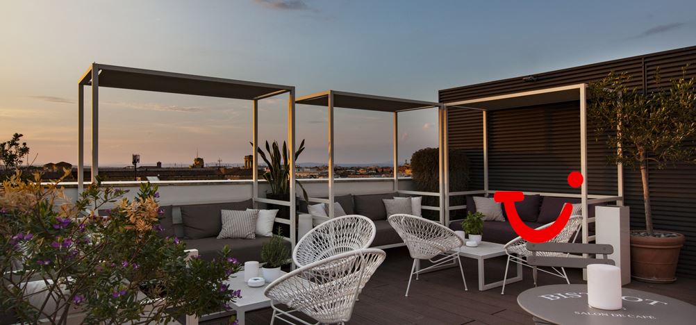 The Independent Hotel