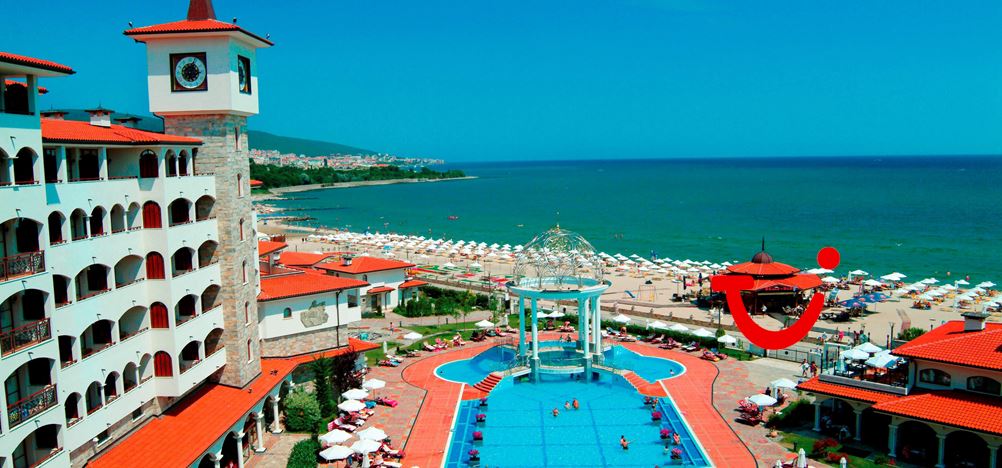 Royal Palace Helena Sands