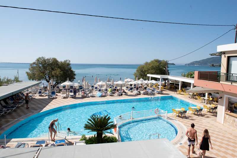 Laganas discount beach hotel