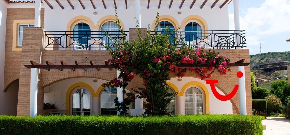 Luz Bay Club Beach & Sun