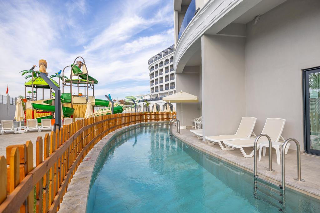 Side Moon Palace Hotel impressie