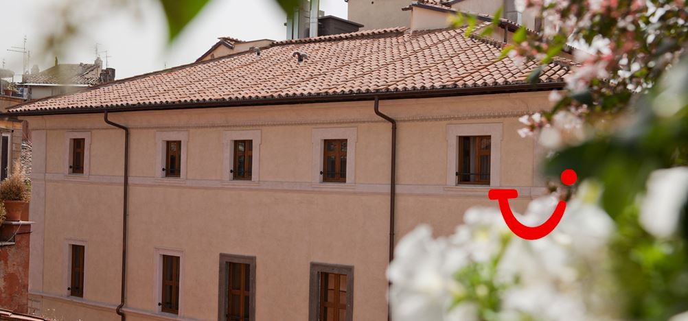 Navona Palace Luxury Inn